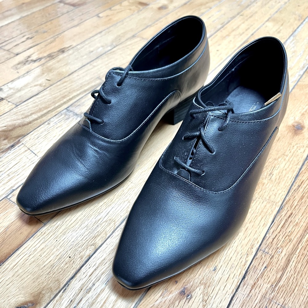 Intentionally Blank Yugo Shoes, brand new, black, size 40